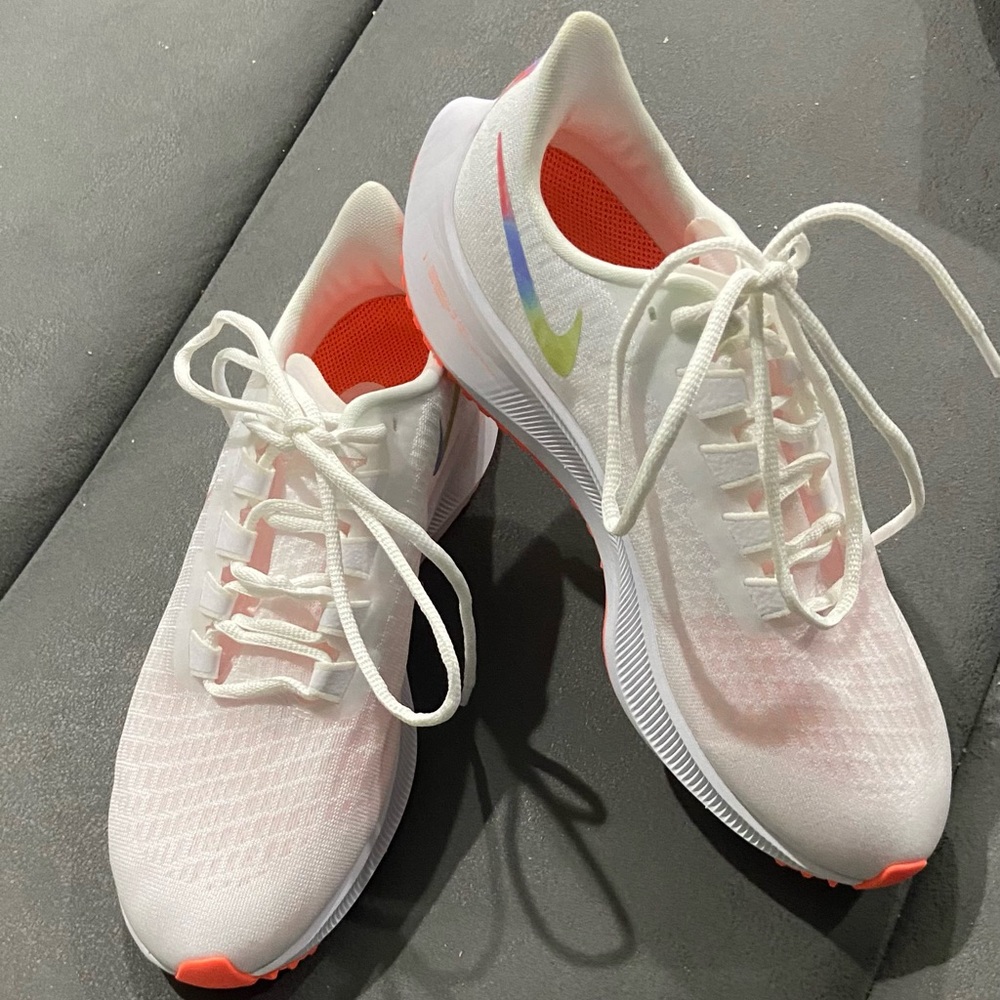 Nike Air Zoom Pegasus 37 never worn
